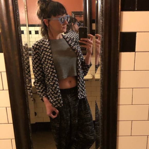 Cropped Patterned Blazer - Picture 8 of 8